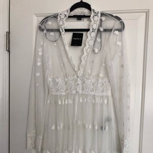 NWT $40 Beautiful Lace Gown Duster